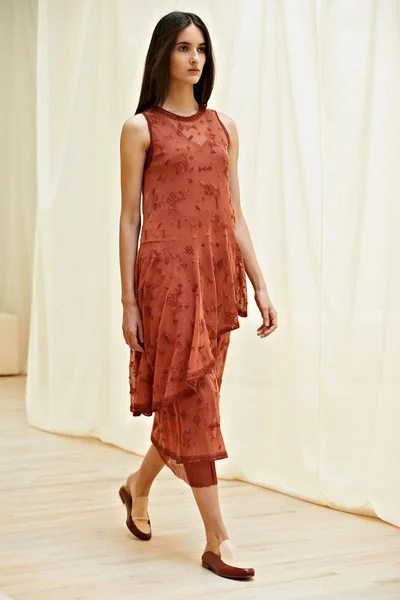 Look 7